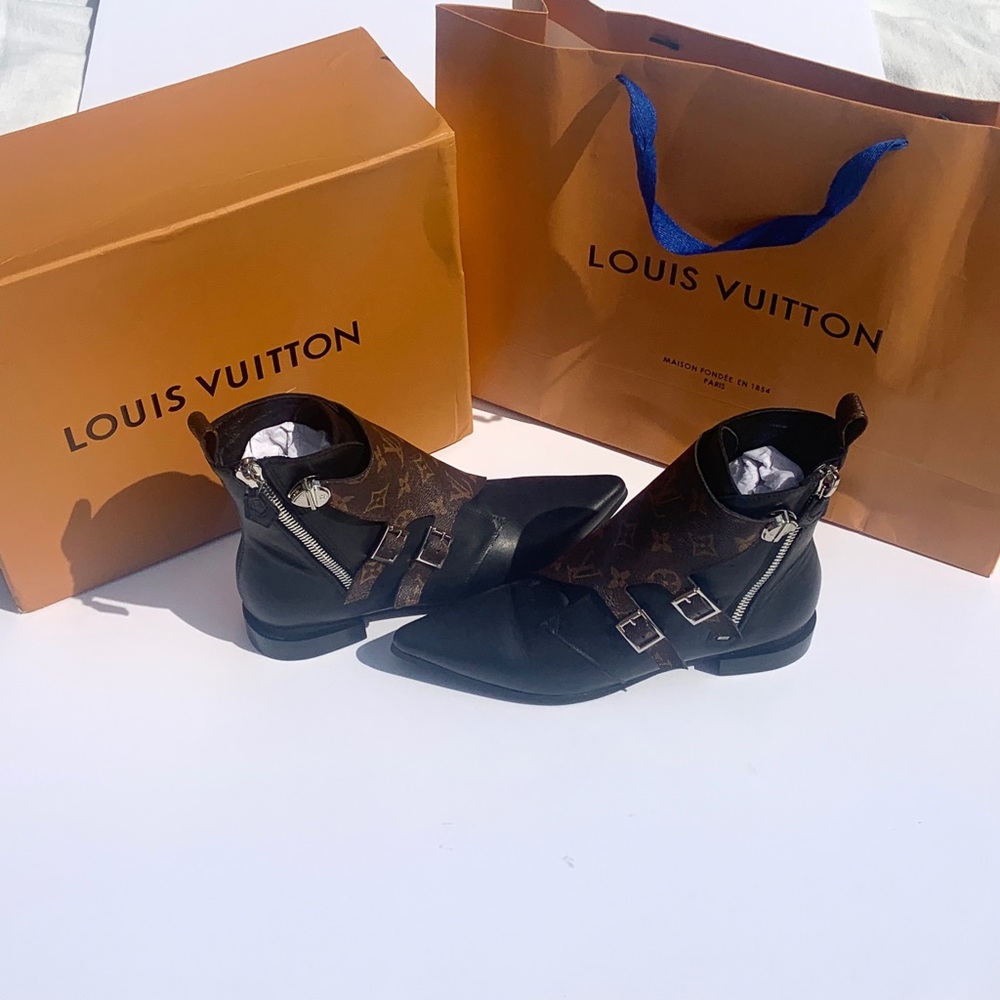 Louis Vuitton Jumble Flat Ankle Boots SOLD OUT 39